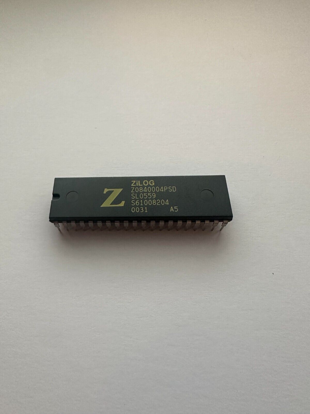 zilog z0840004pSD GENUINE