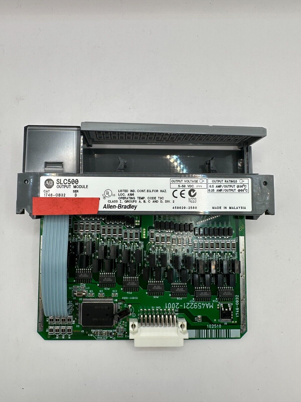 Allen Bradley SLC500 type 1746-OB32 Series C Output Module