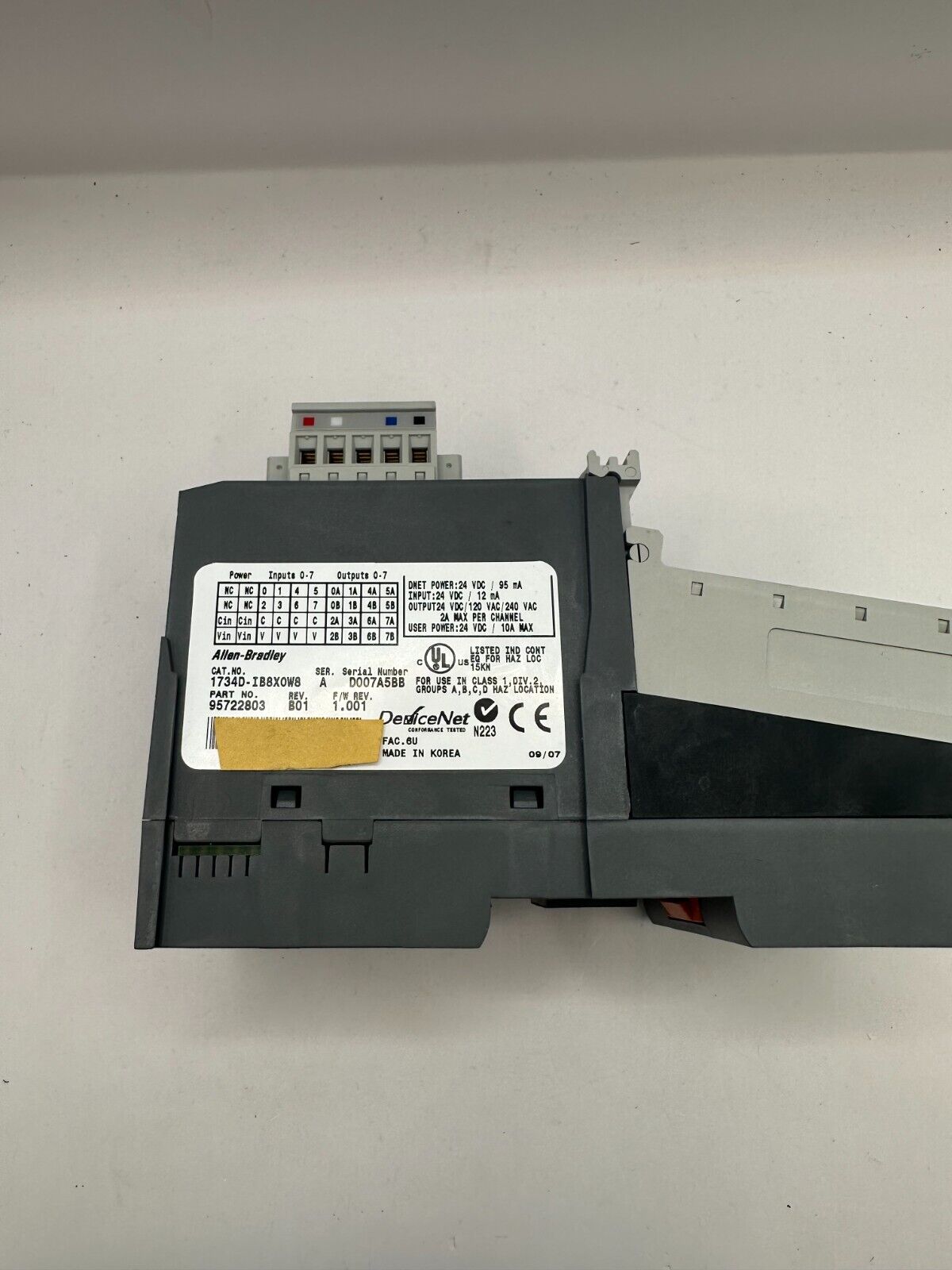 ALLEN BRADLEY 1734D-IB8XOW8 / 1734DIB8XOW8